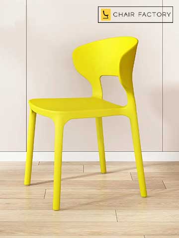 What are Single Moulded Plastic Chairs?