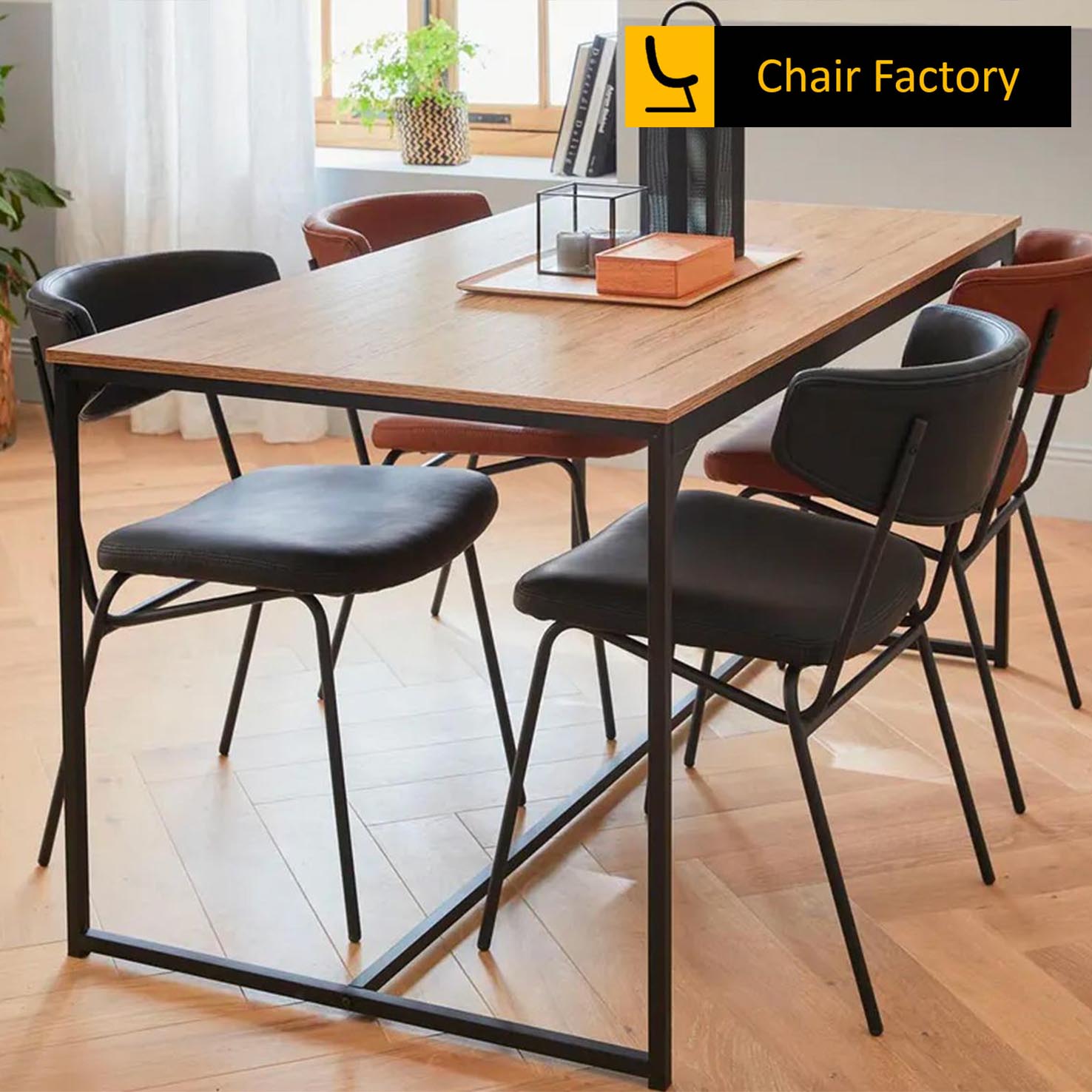 Arion Bar Table