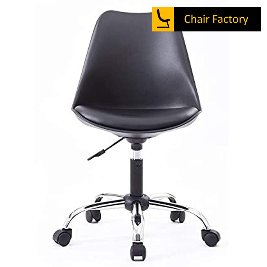 Betty Black Lab Chair