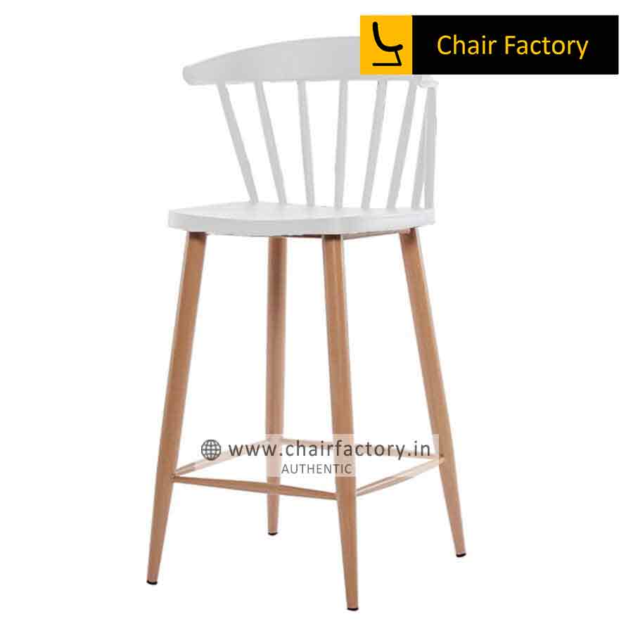 Questa White Bar stool