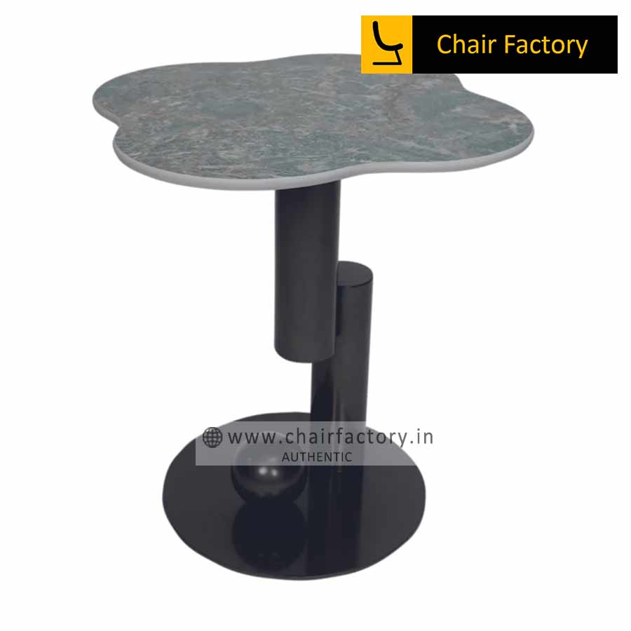 Perspecitva center table 